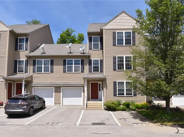 86 Perry St Unit 274, Putnam, CT 06260