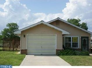 114 Elmtowne Blvd, Hammonton, NJ 08037
