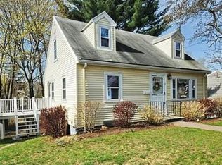 7 Slayton Rd, Melrose, MA 02176