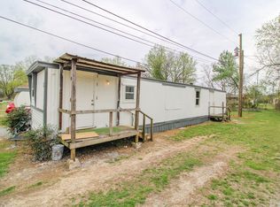 9 Simpson Rd, Fayetteville, TN 37334