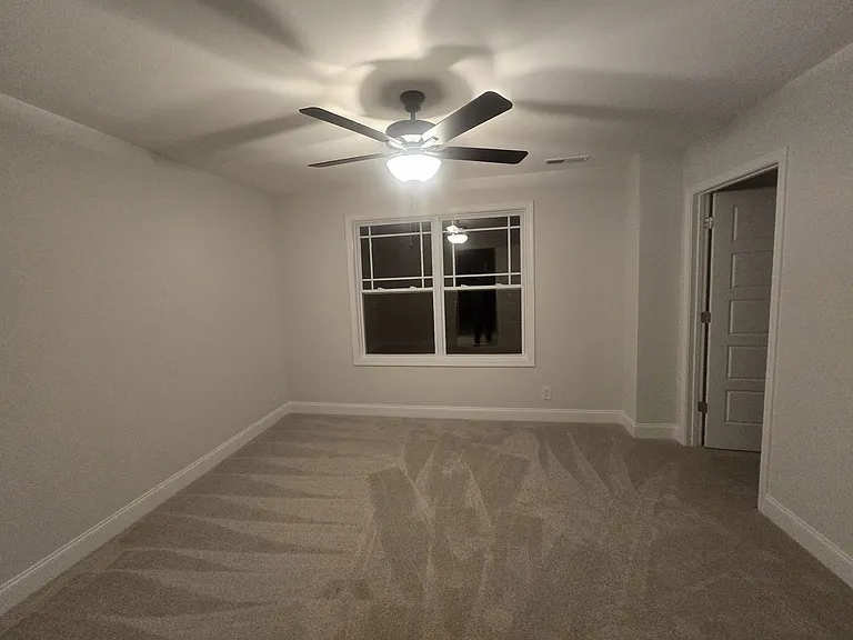 509 N Halifax Ct — Photo 15