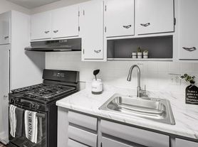 Montgomery Plaza Apartments