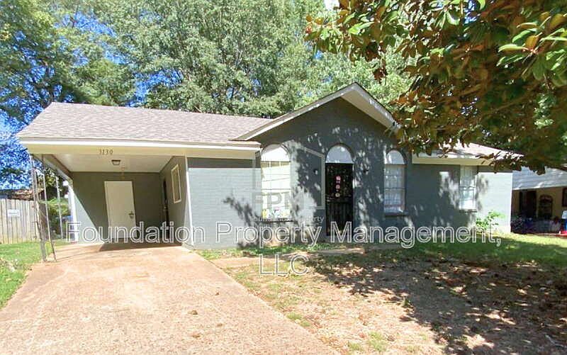 1st image of 3130 Normandy Dr