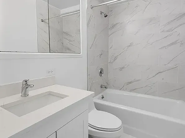 40 Park Avenue image 8 of 13