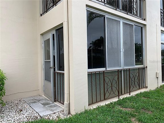 3rd image of 19029 Us Highway 19 N APT 6-11