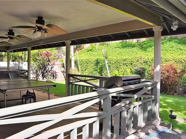 Covered lanai, BBQ and enjoy.