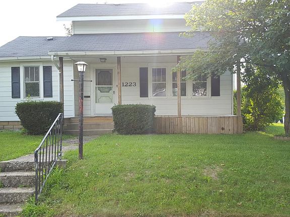 2nd image of 1223 N High St
