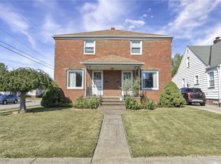 6708 Thornton Dr, Parma, OH 44129