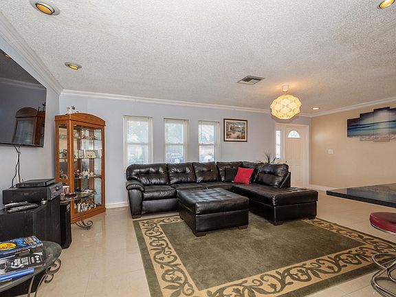 3rd image of 8130 SW 8th Ct