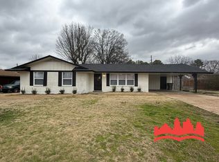 1456 E Raines Rd, Memphis, TN 38116