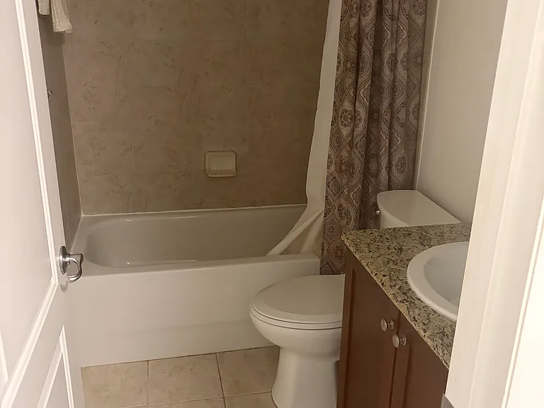 210 5th Ave S #102 — Photo 8