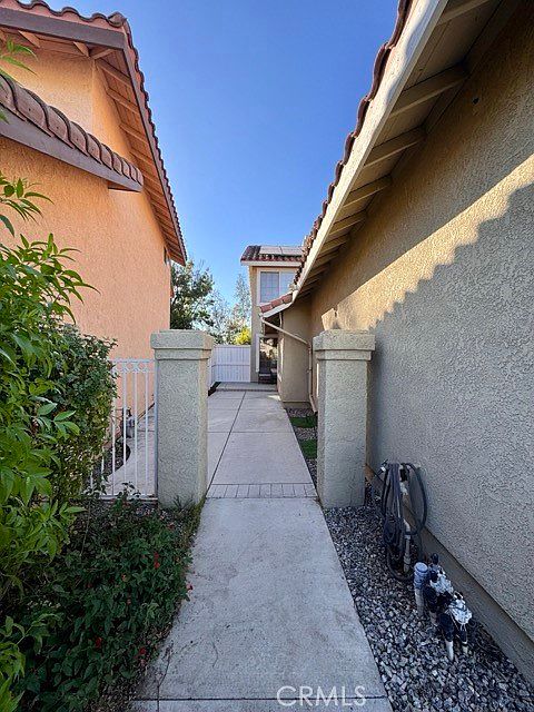 1st image of 40085 Temecky Way #40085