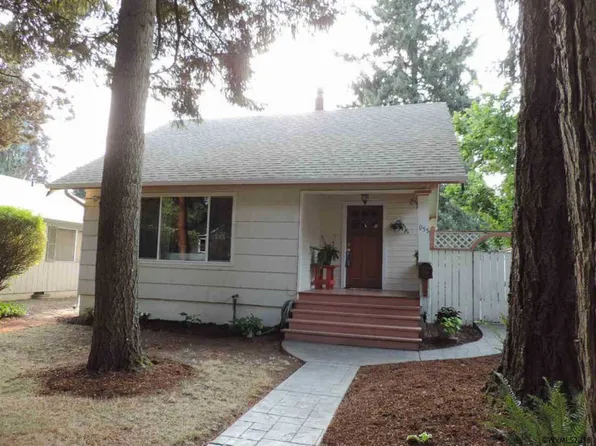 955 18th St NE Unit A, Salem, OR 97301
