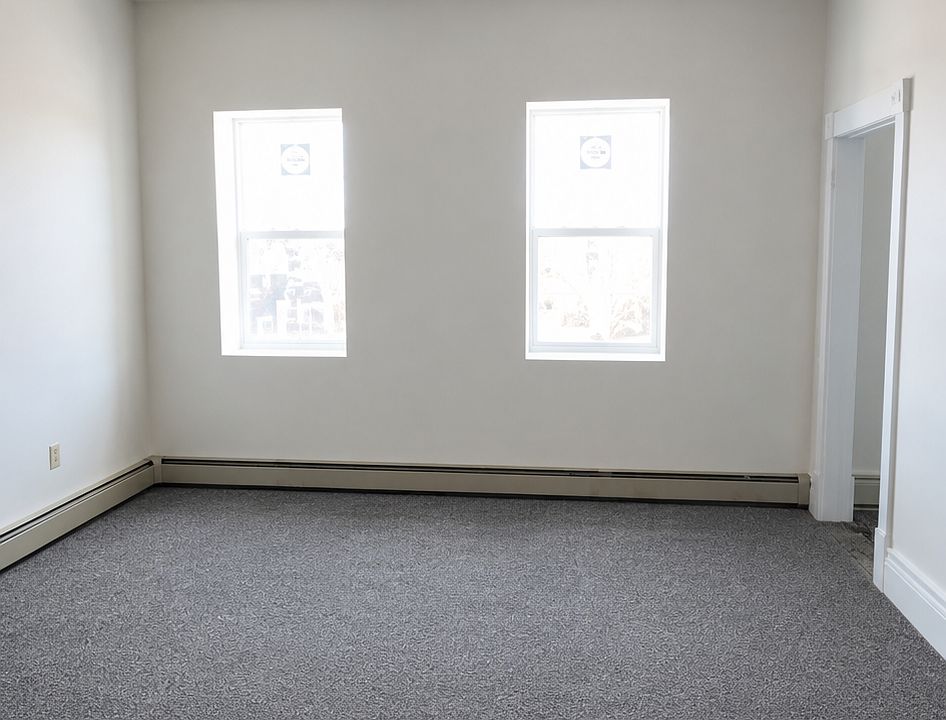 Building Photo 3