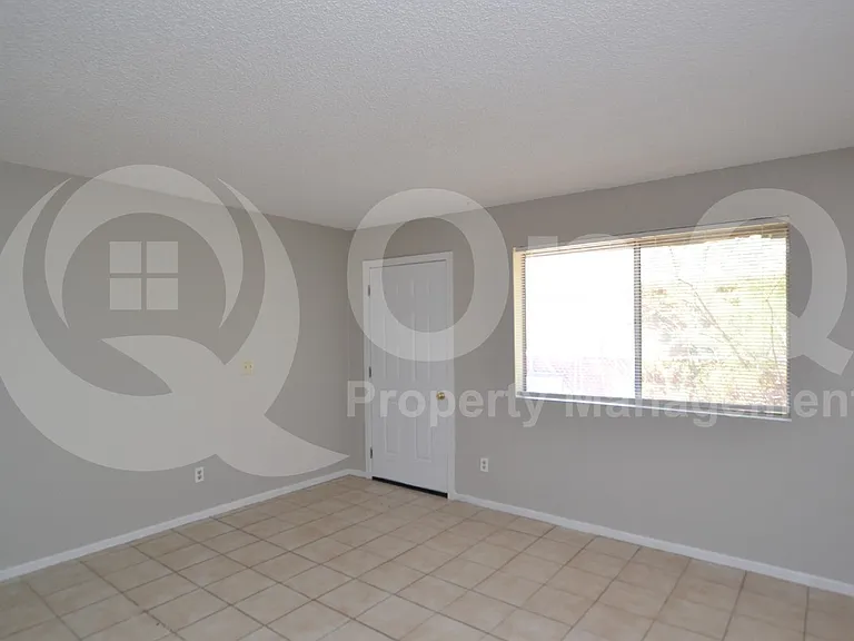 1861 N Center St #2 — Photo 17