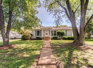 1041 Jacksons Valley Rd, Hermitage, TN 37076