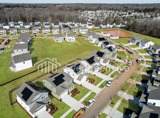 6013 Prince Of Orange Dr, Charlotte, NC 28216