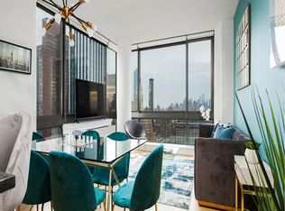 102 Madison Ave #16, New Hyde Park, NY 11040