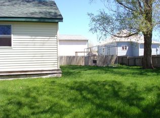 914 N Grand Ave, Pierre, SD 57501