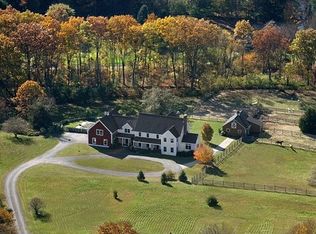 136 Russell St, Carlisle, MA 01741