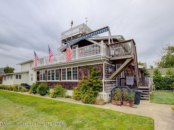 3rd image of 653 Lake Avenue