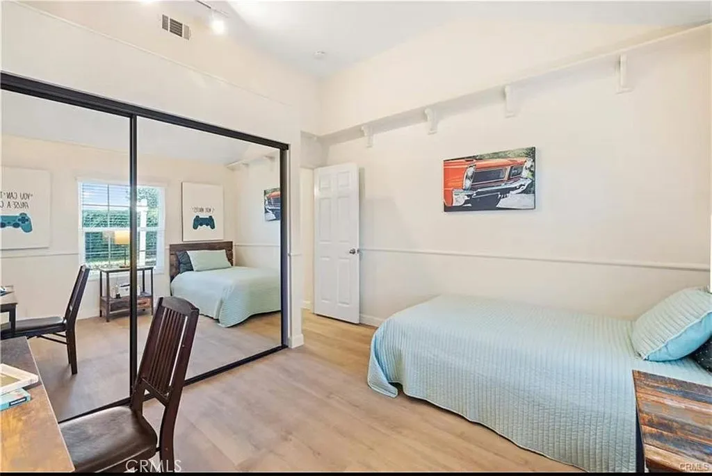 1 bed, 1512 sqft, $1,500 — Photo 2