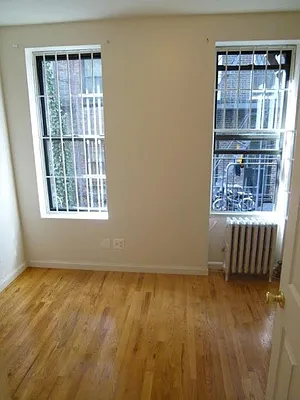 Rented by Chartwell Manhattan Realty | media 1