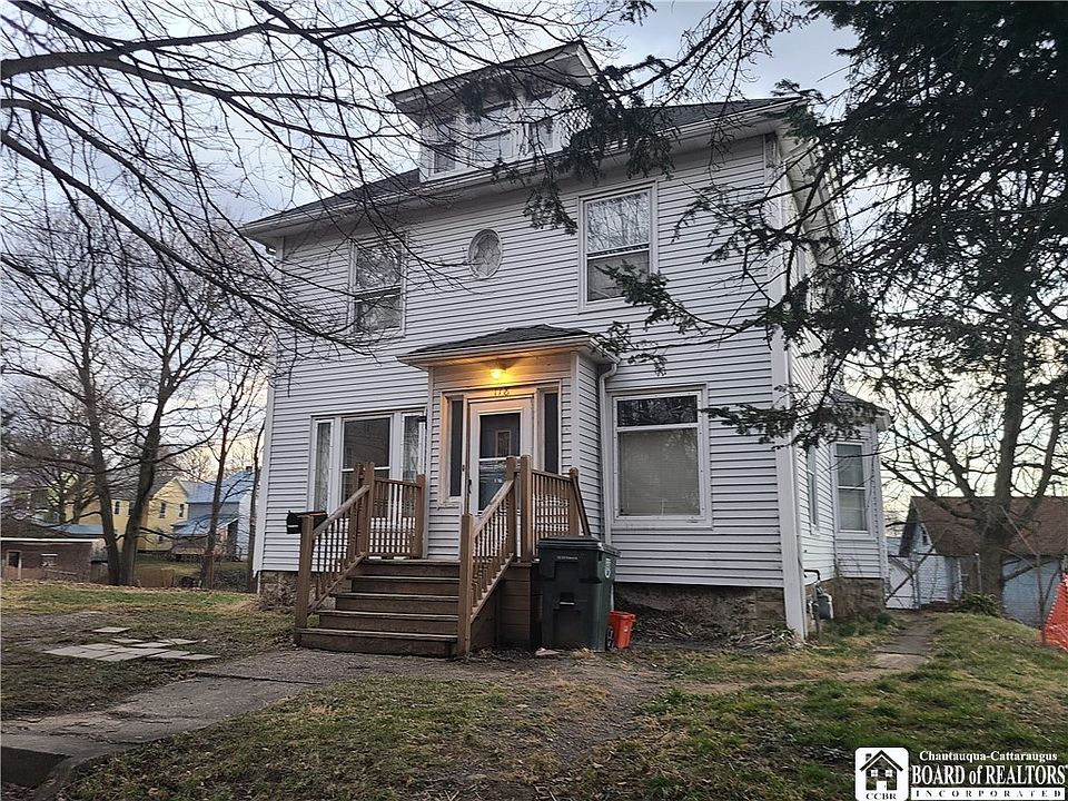 1st image of 118 Stowe St