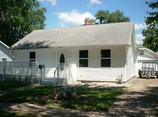 1018 W Adams St, Plymouth, IN 46563