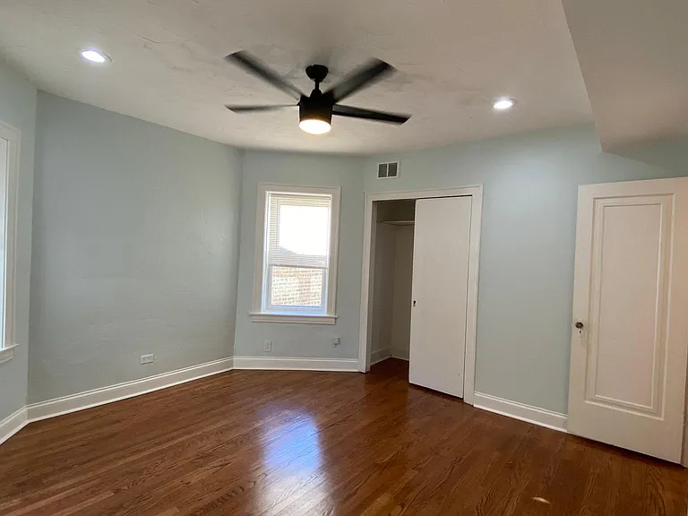 5739 N Francisco Ave #2 — Photo 24