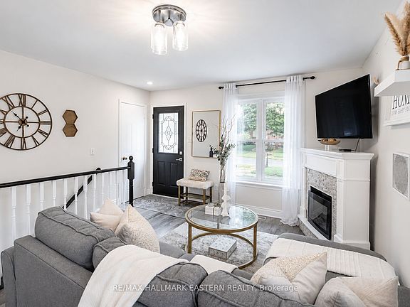 2nd image of 297 Towerhill Rd