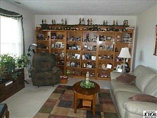 3rd image of 2067 Creekside Dr