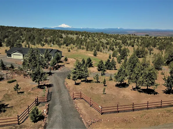 772 SW Elk Dr, Madras, OR 97741