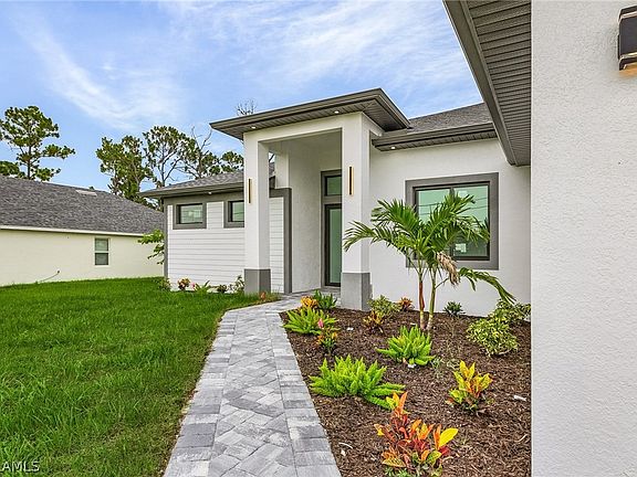 4th image of 2421 NW 18th Ave
