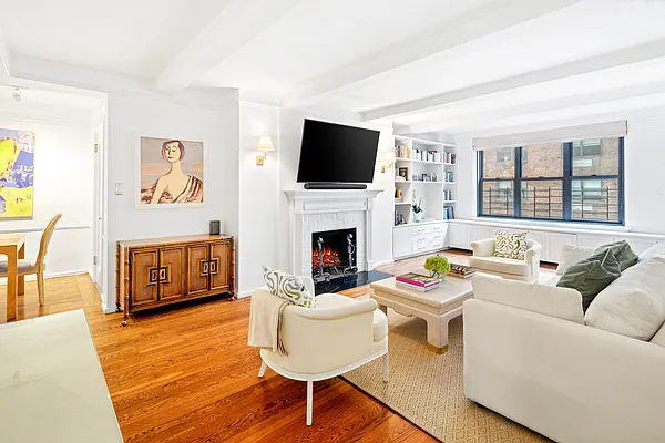 Sold by Compass | media 1