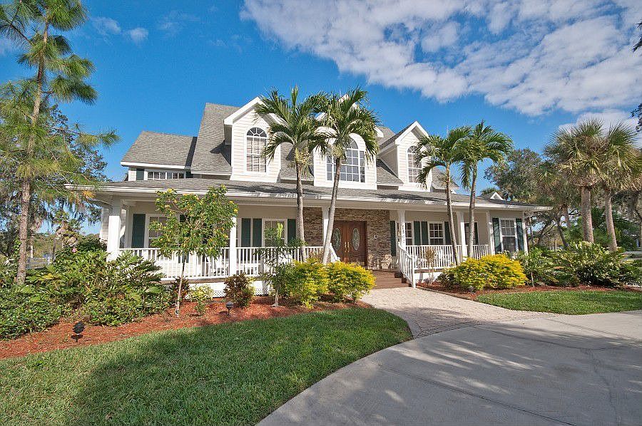 1st image of 1860 Carbonata Dr