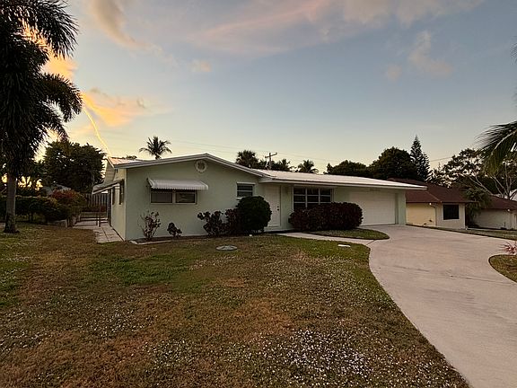 2nd image of 3724 NE Sandra Dr