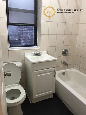 Rented by Your Vanity Realty | media 14