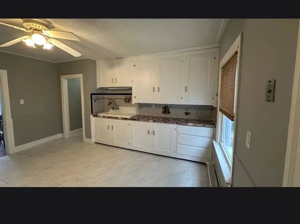 85 Maynard St Floor 3, Pawtucket, RI 02860