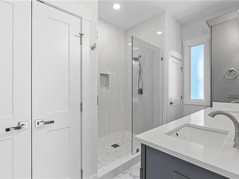 15448 Hopewell Rd — Photo 21