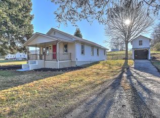 143 Hillcrest Rd, Bluff City, TN 37618