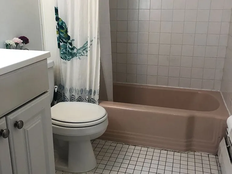 239 Kelton St #22 — Photo 4