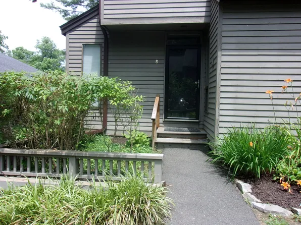 8 Heather Court #8, Woodbury, CT 06798