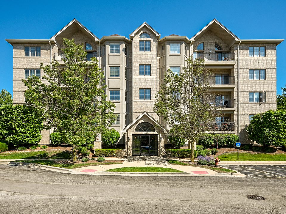 1st image of 8505 Woodward Ave Unit 403