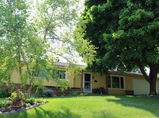 1955 Surrey Ln, Grafton, WI 53024