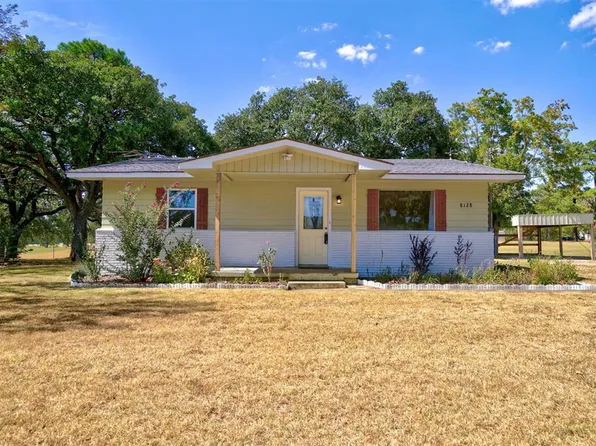 8128 Econtuchka Rd, Prague, OK 74864