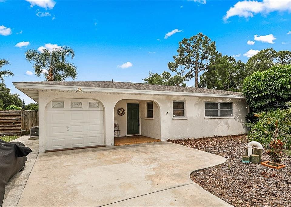 1st image of 2213 Mystic Dr
