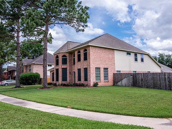 Plenty of room for the kids to play on this beautiful corner lot.
