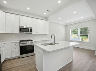 8 Kessel Run, Berlin, NJ 08009