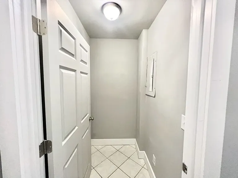 140 Hickory Loop Dr — Photo 10